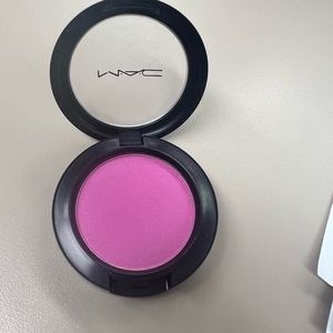 Mac blush